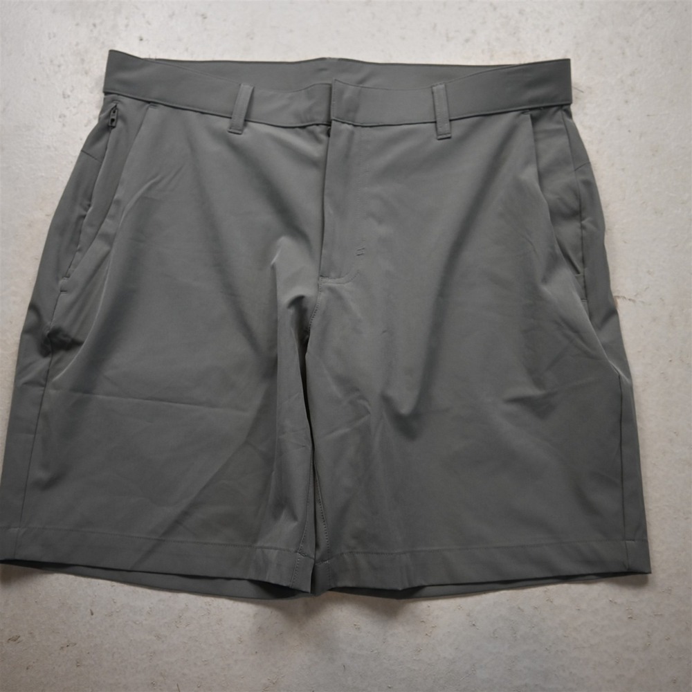 Fabletics 33x8" Gray The Only Performance Golf Mens Shorts